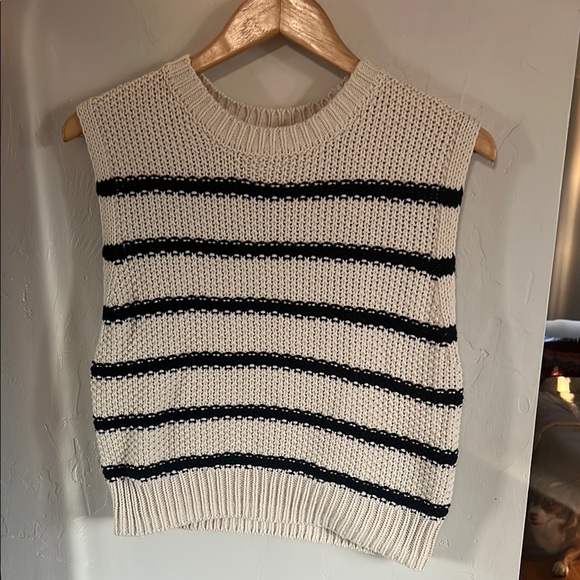 moon & madison Sweaters - moon & madison Cream and Black Striped Sweater vest